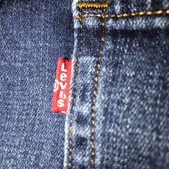Levi’s Straight Leg Jeans - Picture 5 of 8